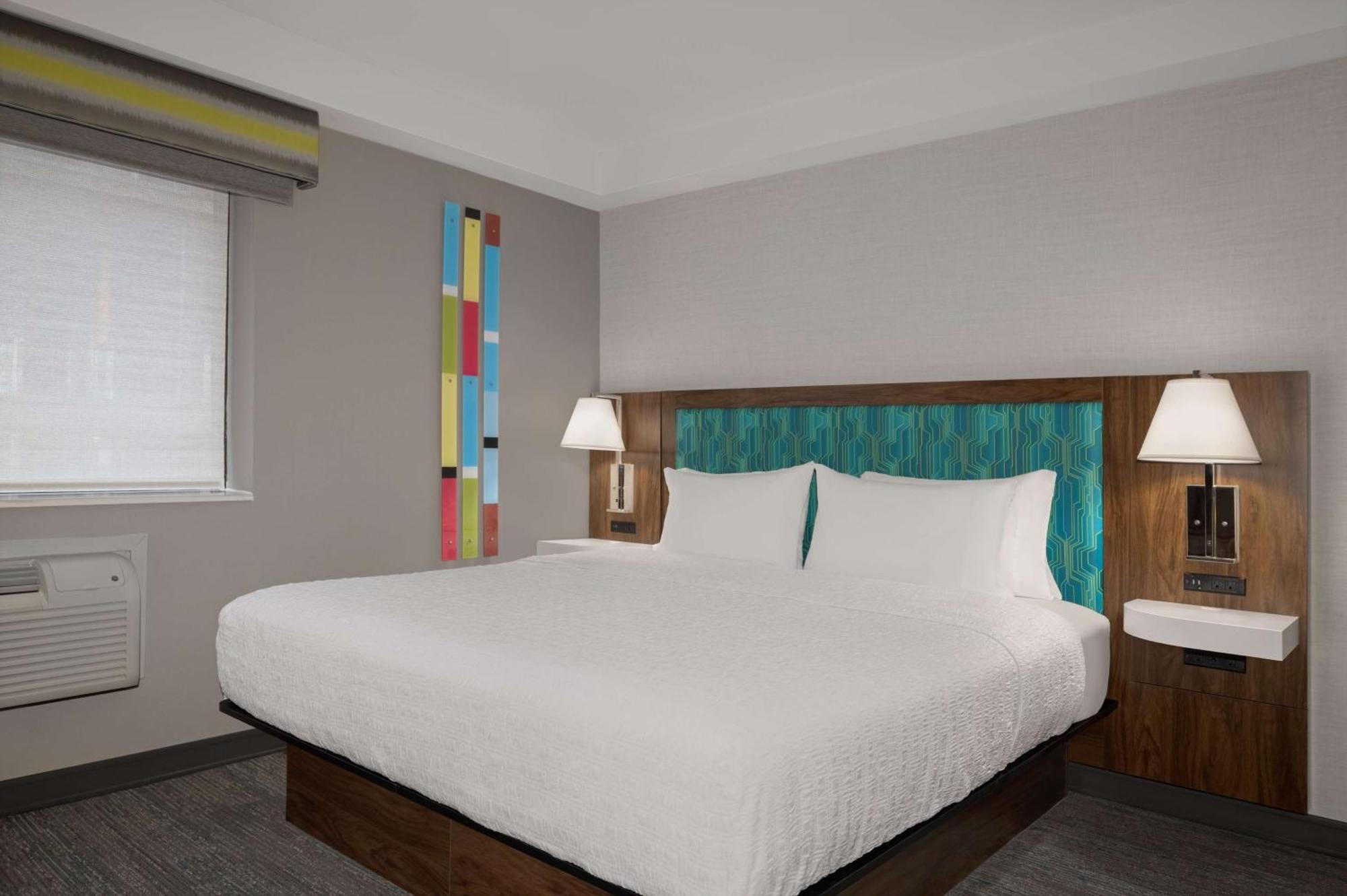 Hampton Inn & Suites By Hilton Toronto Downtown Eksteriør billede