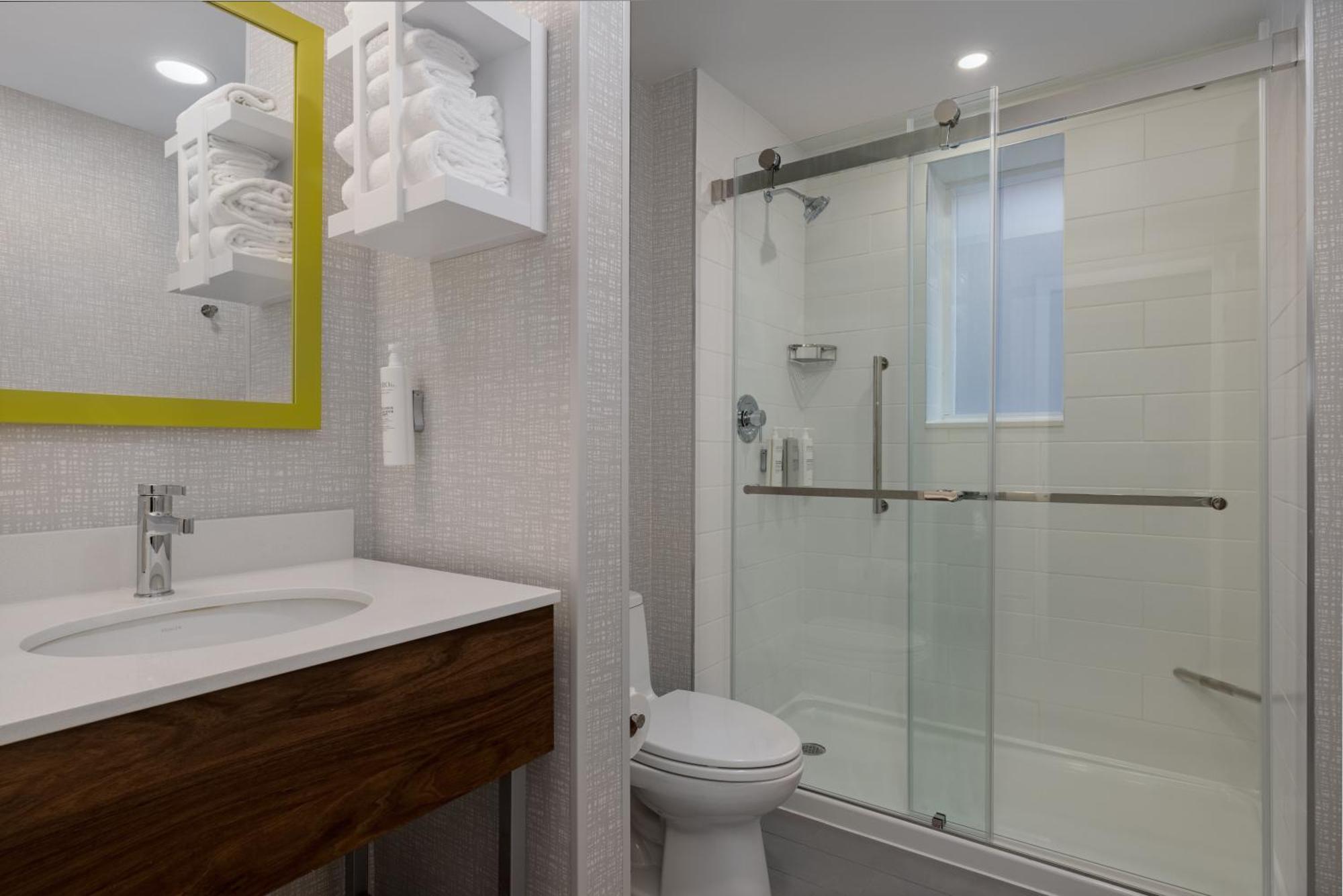 Hampton Inn & Suites By Hilton Toronto Downtown Eksteriør billede