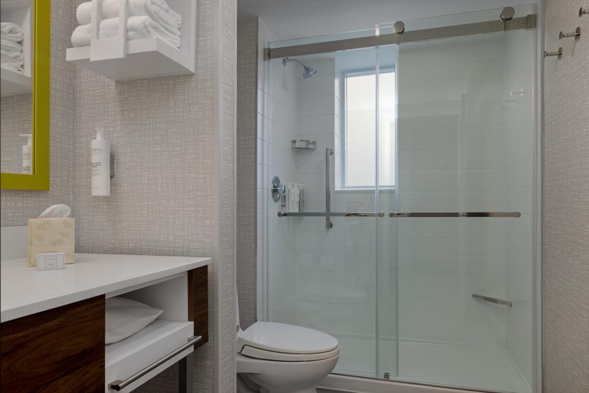 Hampton Inn & Suites By Hilton Toronto Downtown Eksteriør billede