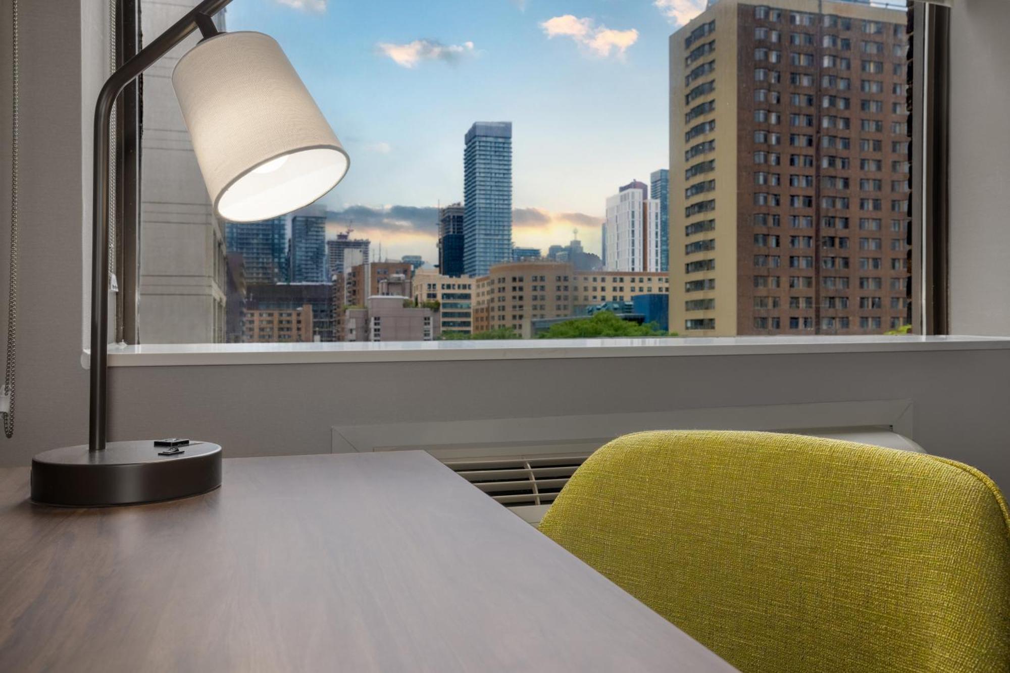 Hampton Inn & Suites By Hilton Toronto Downtown Eksteriør billede