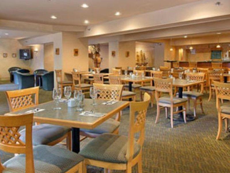 Hampton Inn & Suites By Hilton Toronto Downtown Restaurant billede