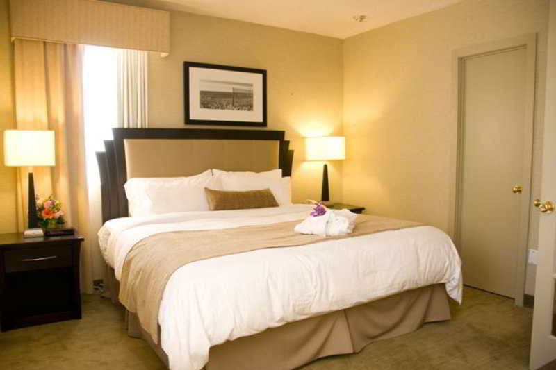 Hampton Inn & Suites By Hilton Toronto Downtown Eksteriør billede