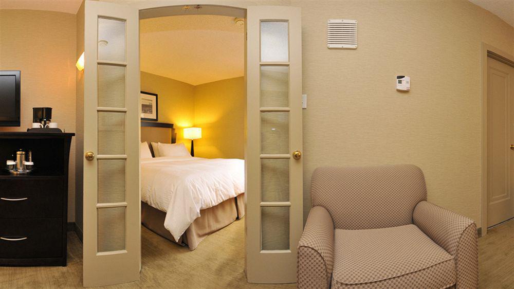 Hampton Inn & Suites By Hilton Toronto Downtown Eksteriør billede